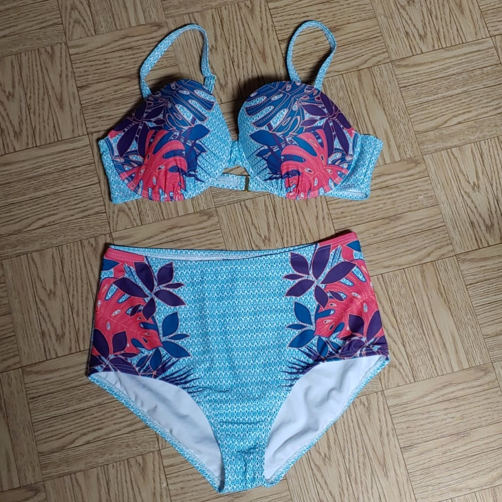 Swimsuitsforall bikini set